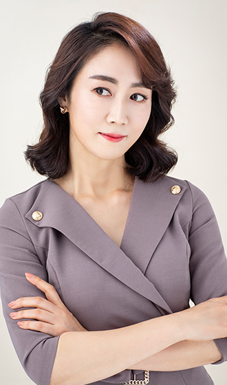 홍길동 교수의 이미지